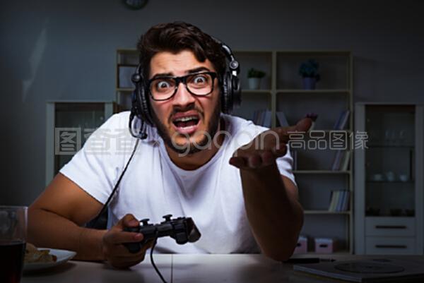 圣斗士星矢： 天界篇序奏