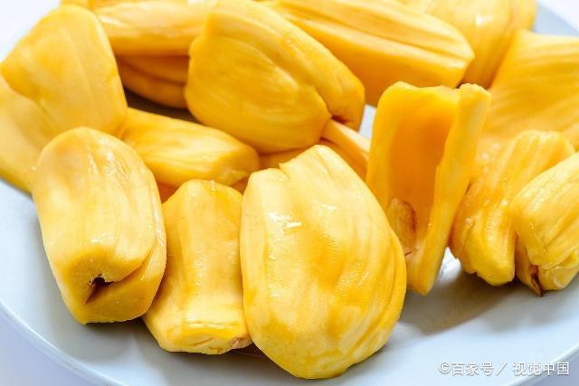 再见金钱，前往贫困村